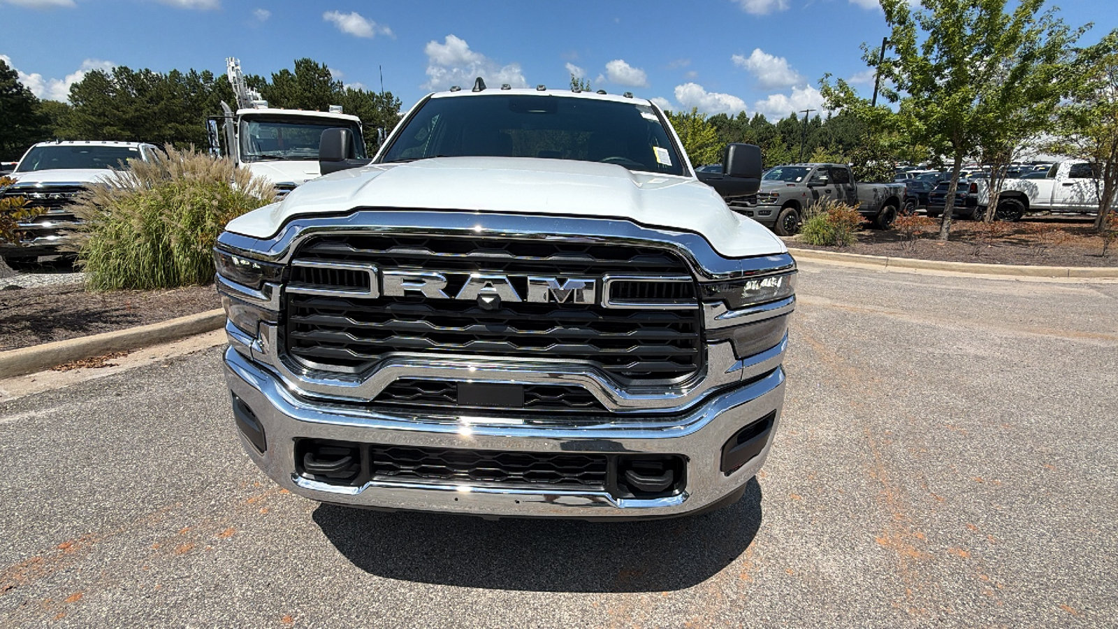 New 2027 RAM 3500 Tradesman w/ Chrome Appearance Group A AWD/4WD image 3