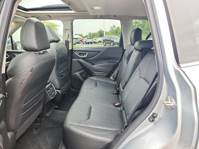 Certified 2021 Subaru Forester Limited AWD/4WD image 10