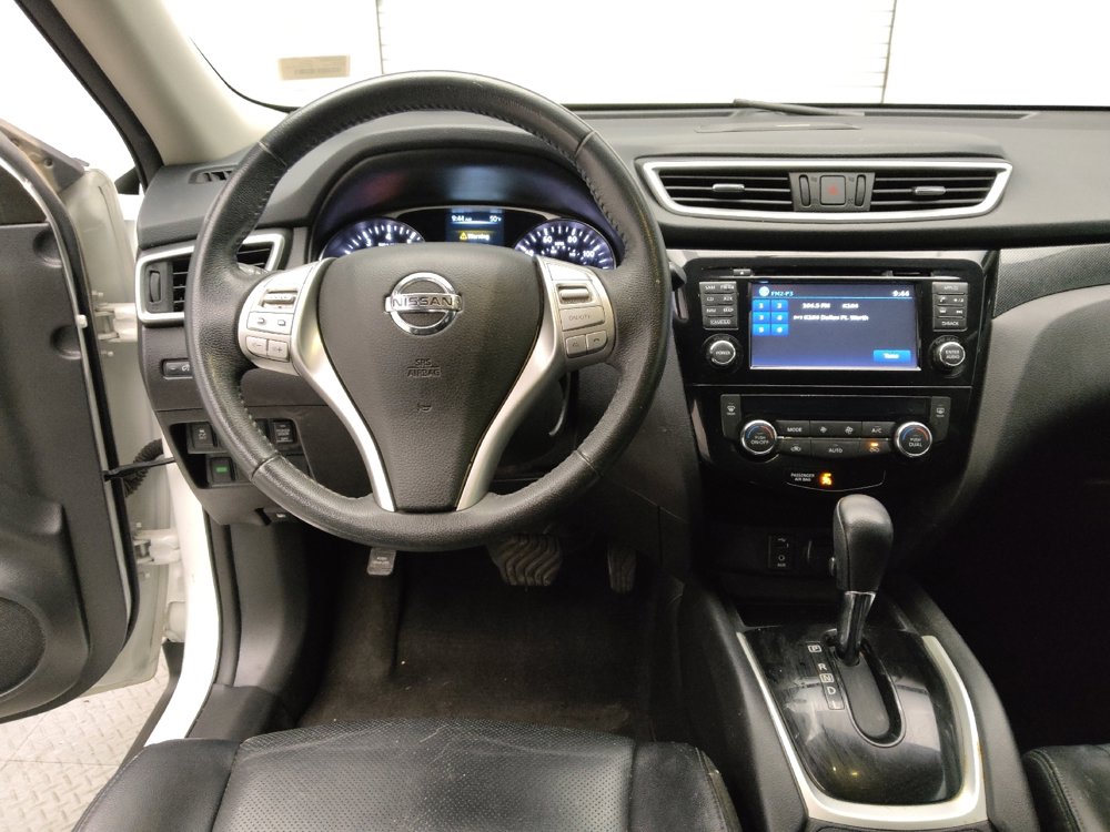 Used 2016 Nissan Rogue SL image 22