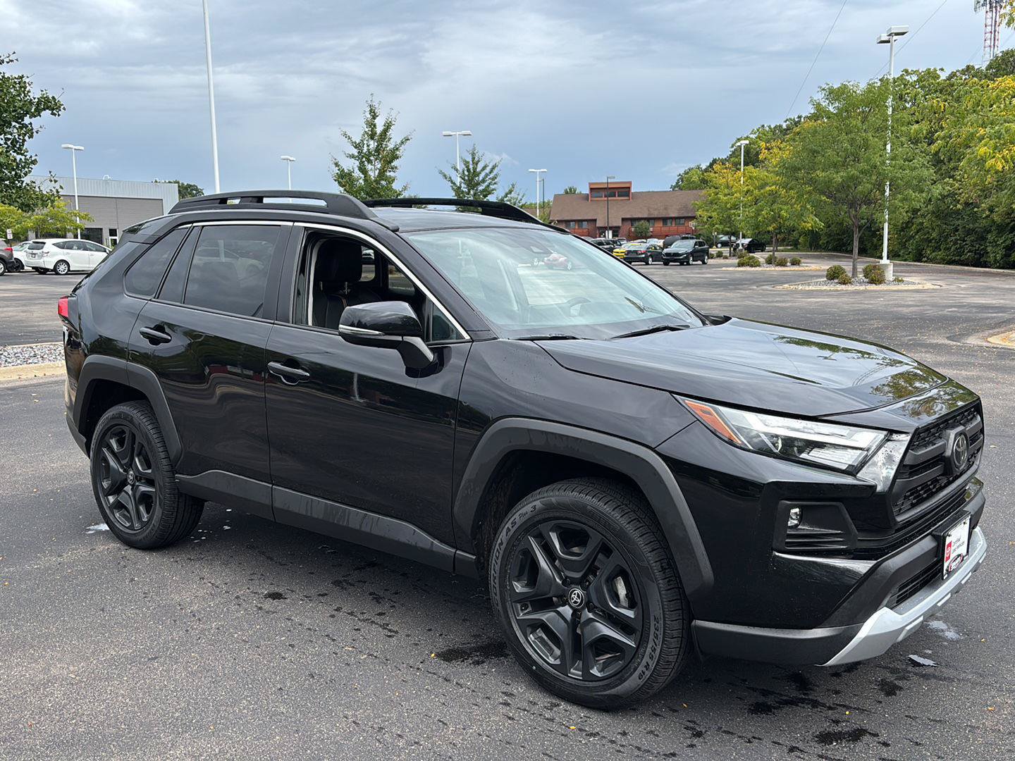 Used 2024 Toyota RAV4 Adventure AWD/4WD image 7