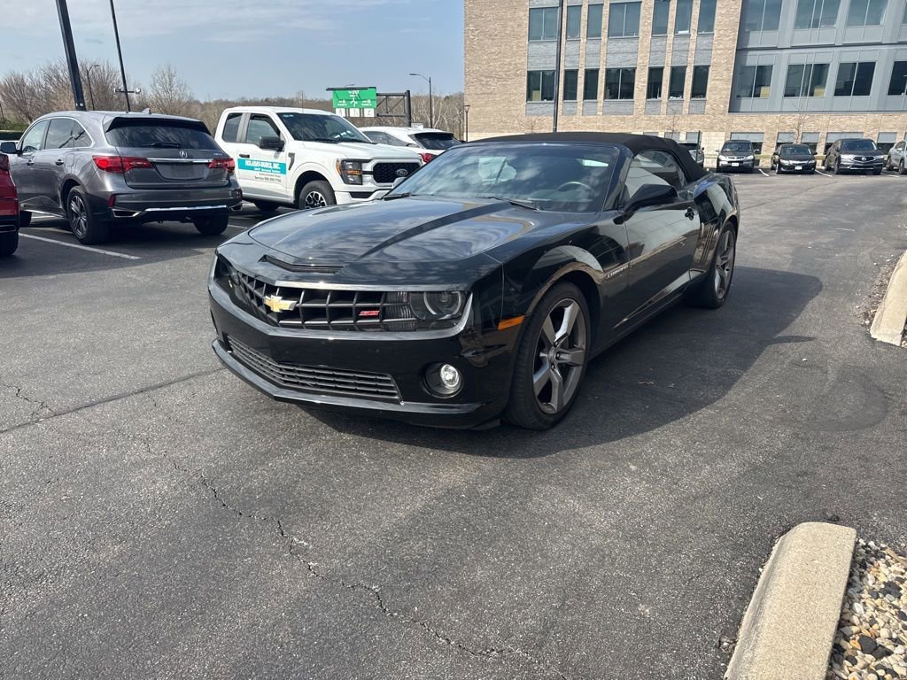 Used 2011 Chevrolet Camaro SS w/ RS Package image 2