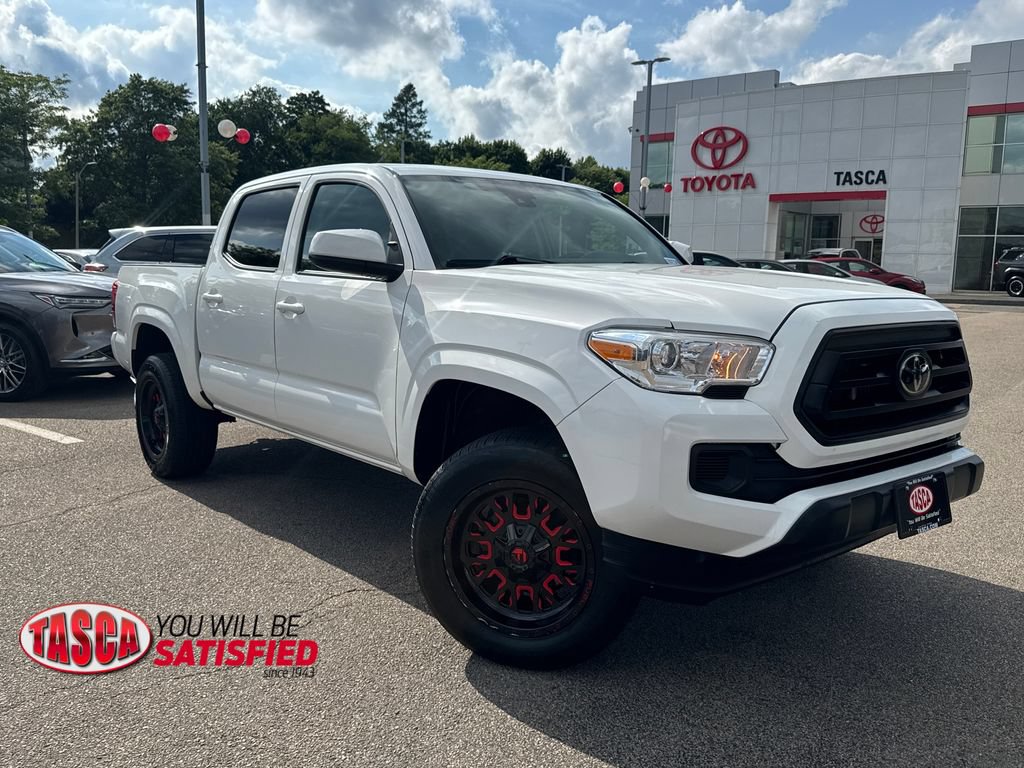 Used 2020 Toyota Tacoma SR AWD/4WD image 1