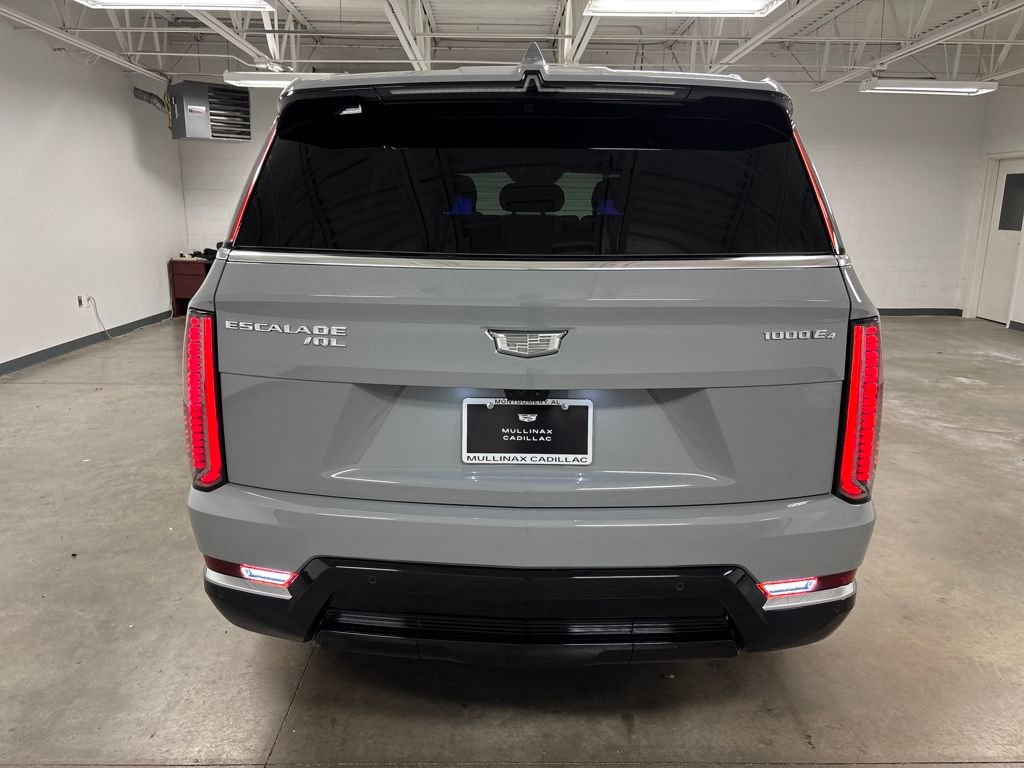 New 2026 Cadillac Escalade IQL Luxury image 16
