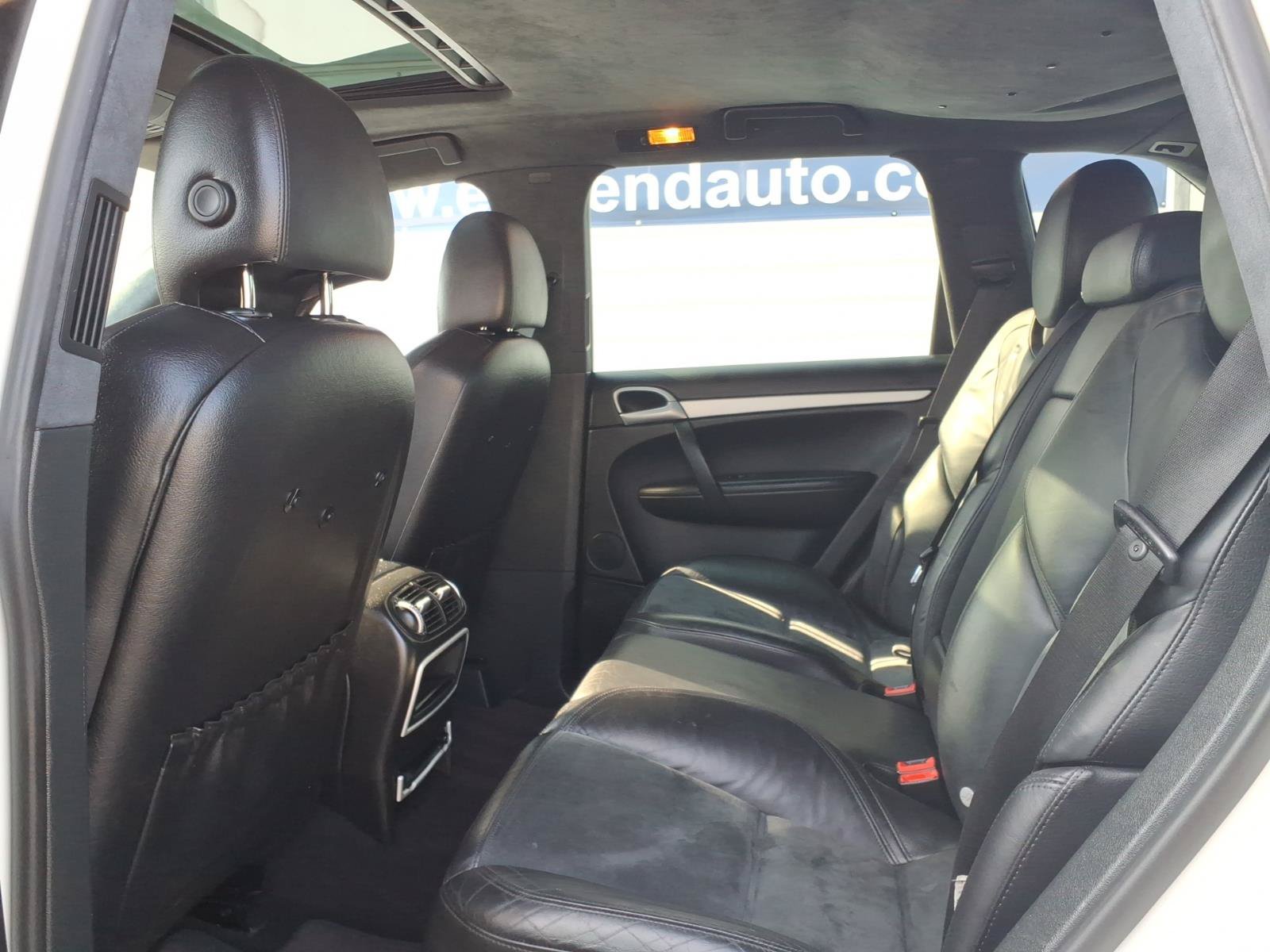 Used 2009 Porsche Cayenne GTS AWD/4WD image 12
