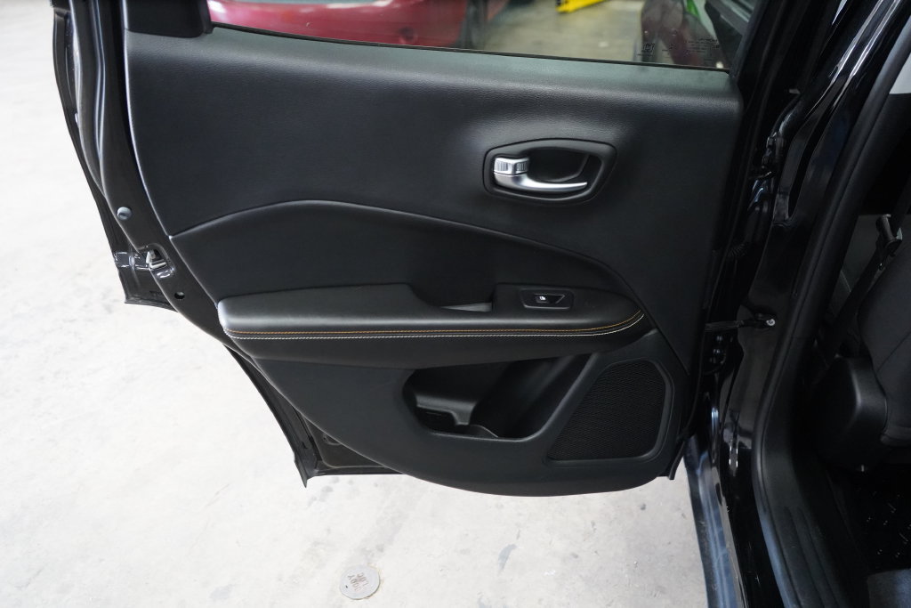 Used 2019 Jeep Compass Sport FWD image 29