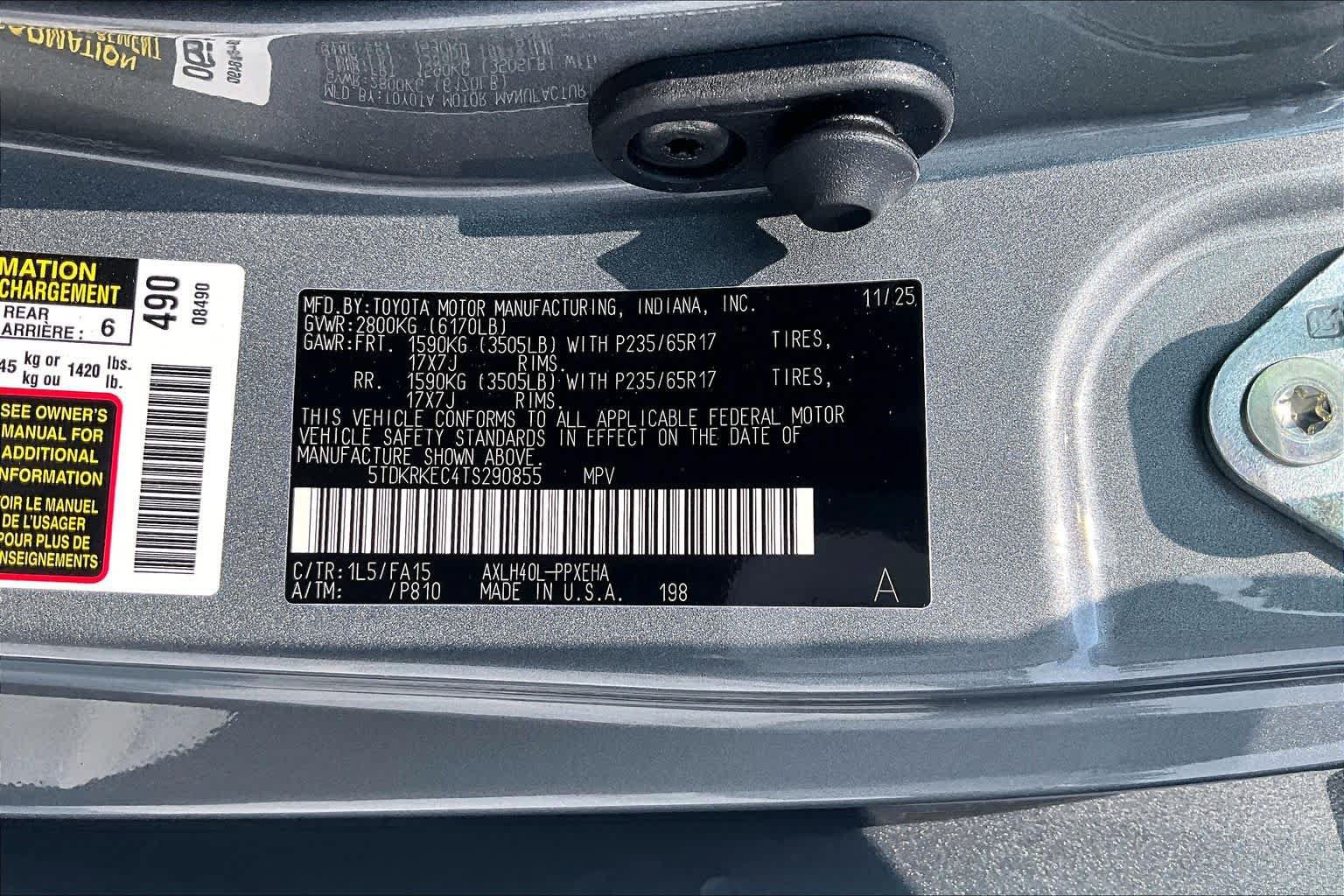 Used 2026 Toyota Sienna LE FWD image 30