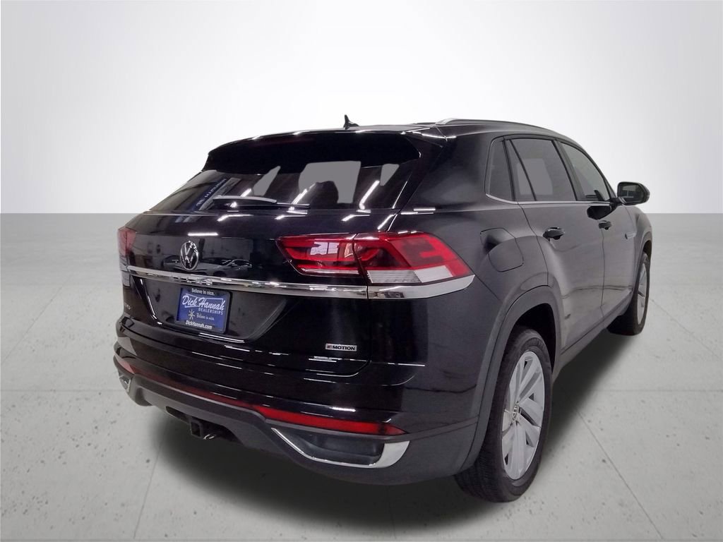 Certified 2022 Volkswagen Atlas Cross Sport SE image 15