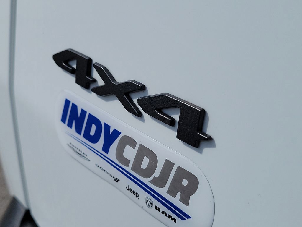 New 2026 Jeep Cherokee Laredo image 9