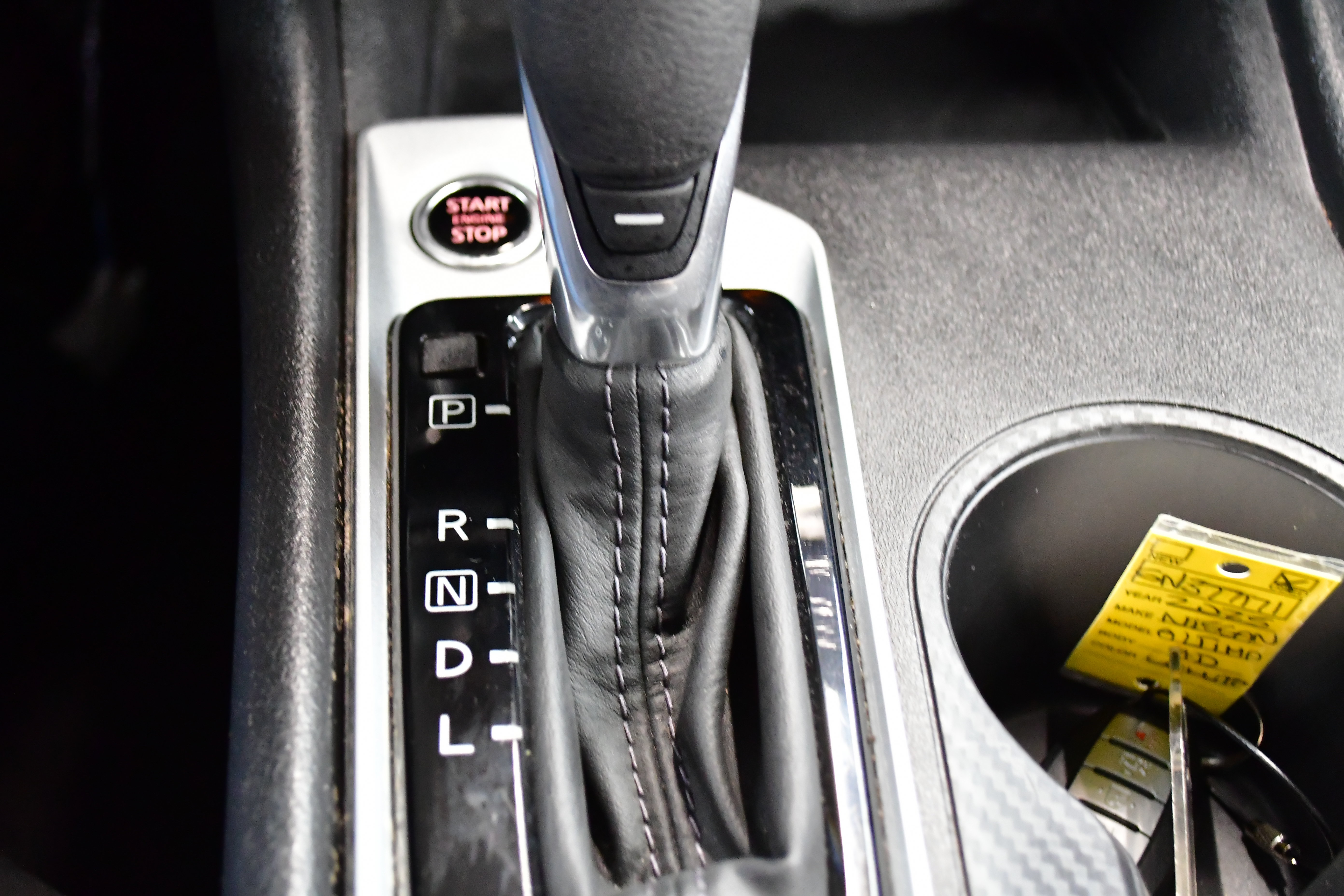 Used 2025 Nissan Altima 2.5 SV FWD image 27