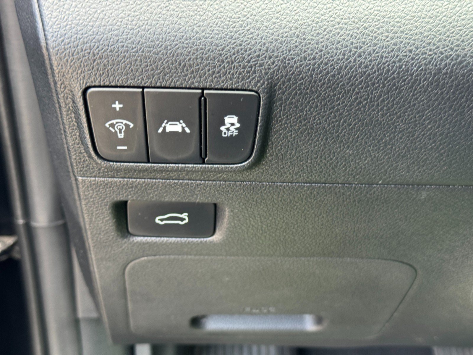 Used 2023 Kia K5 LXS FWD image 16