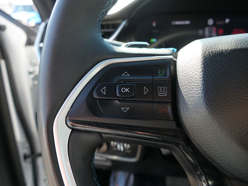 Used 2023 Jeep Grand Cherokee Trailhawk w/ Advanced Protech Group II image 12