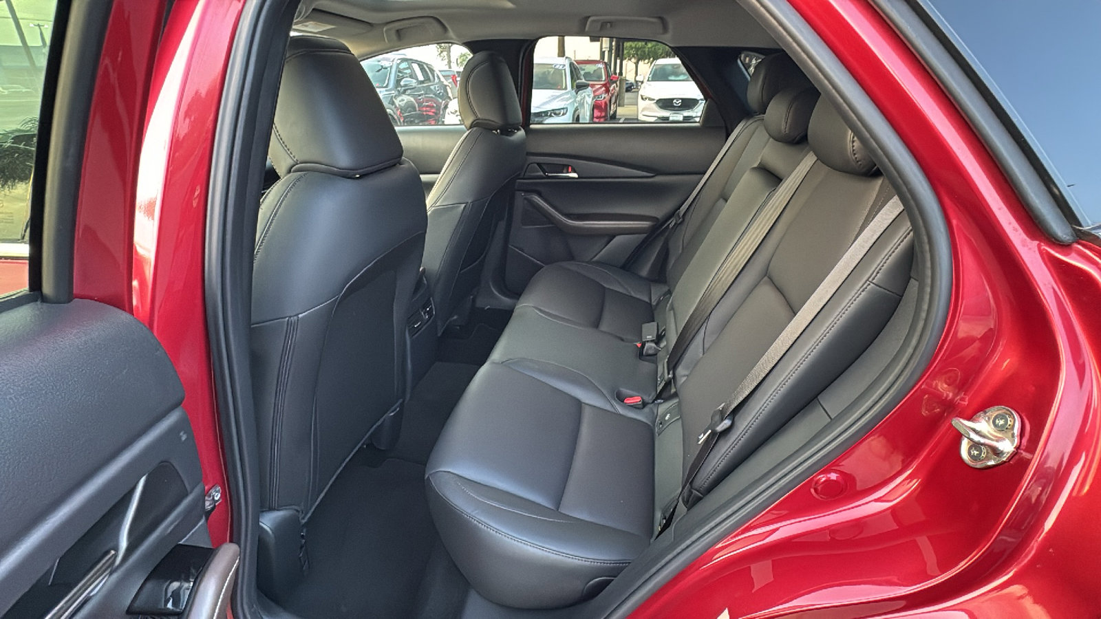 Used 2025 MAZDA CX-30 AWD 2.5 S w/ Premium Package image 16