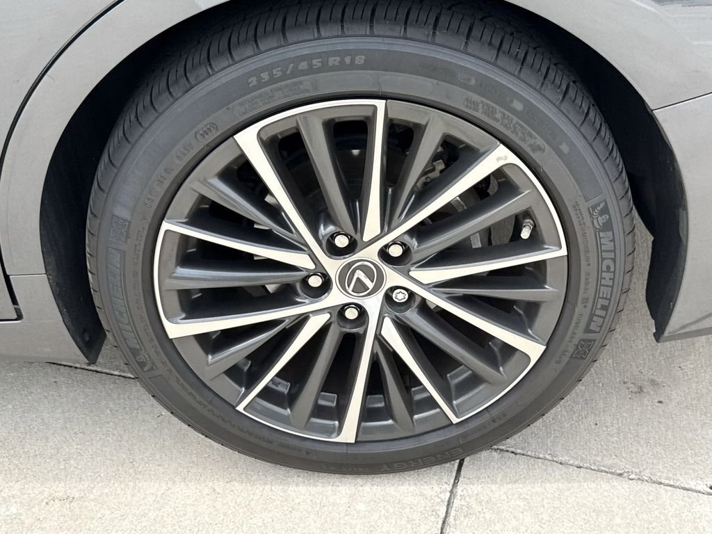 Used 2024 Lexus ES 350 w/ Premium Package FWD image 31