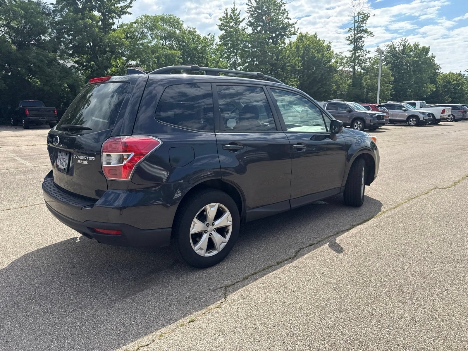Used 2016 Subaru Forester 2.5i Premium AWD/4WD image 31