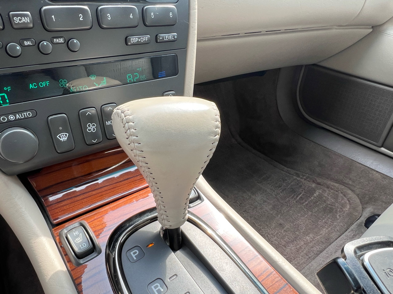 Used 1997 Cadillac Eldorado Touring image 43