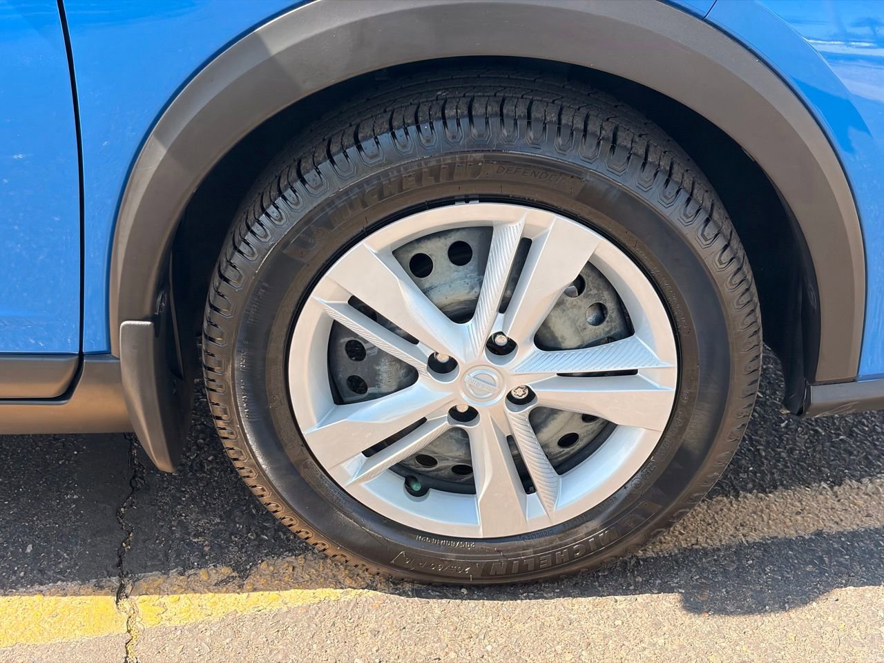 Certified 2021 Nissan Kicks S FWD image 10