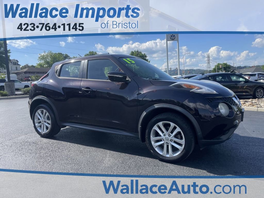 Used 2015 Nissan Juke S FWD image 1