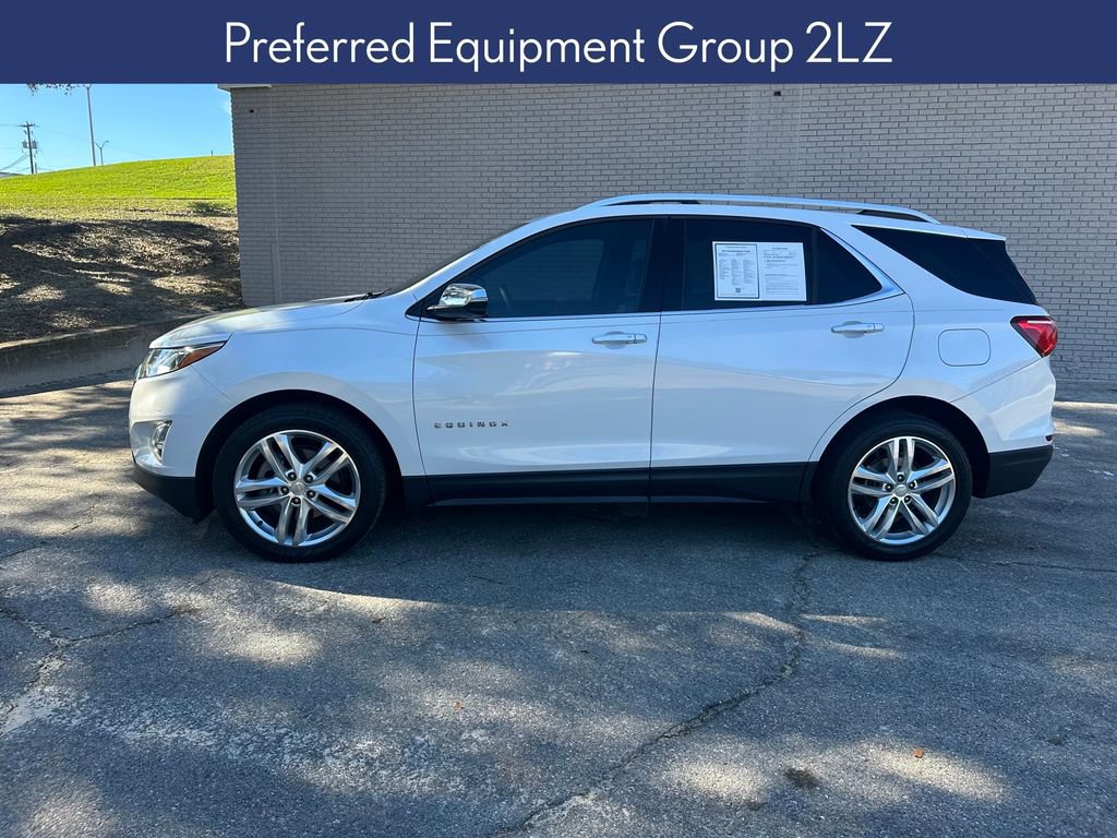 Used 2018 Chevrolet Equinox Premier image 2