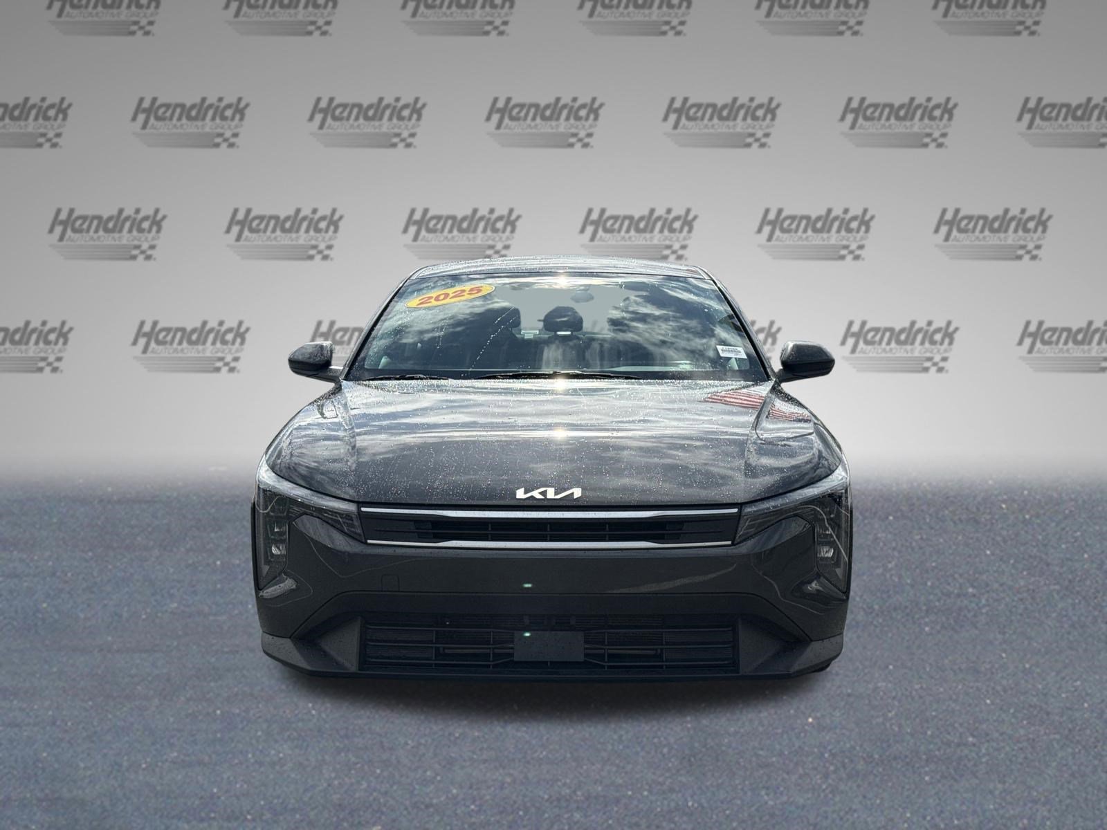 Used 2025 Kia K4 LXS image 5