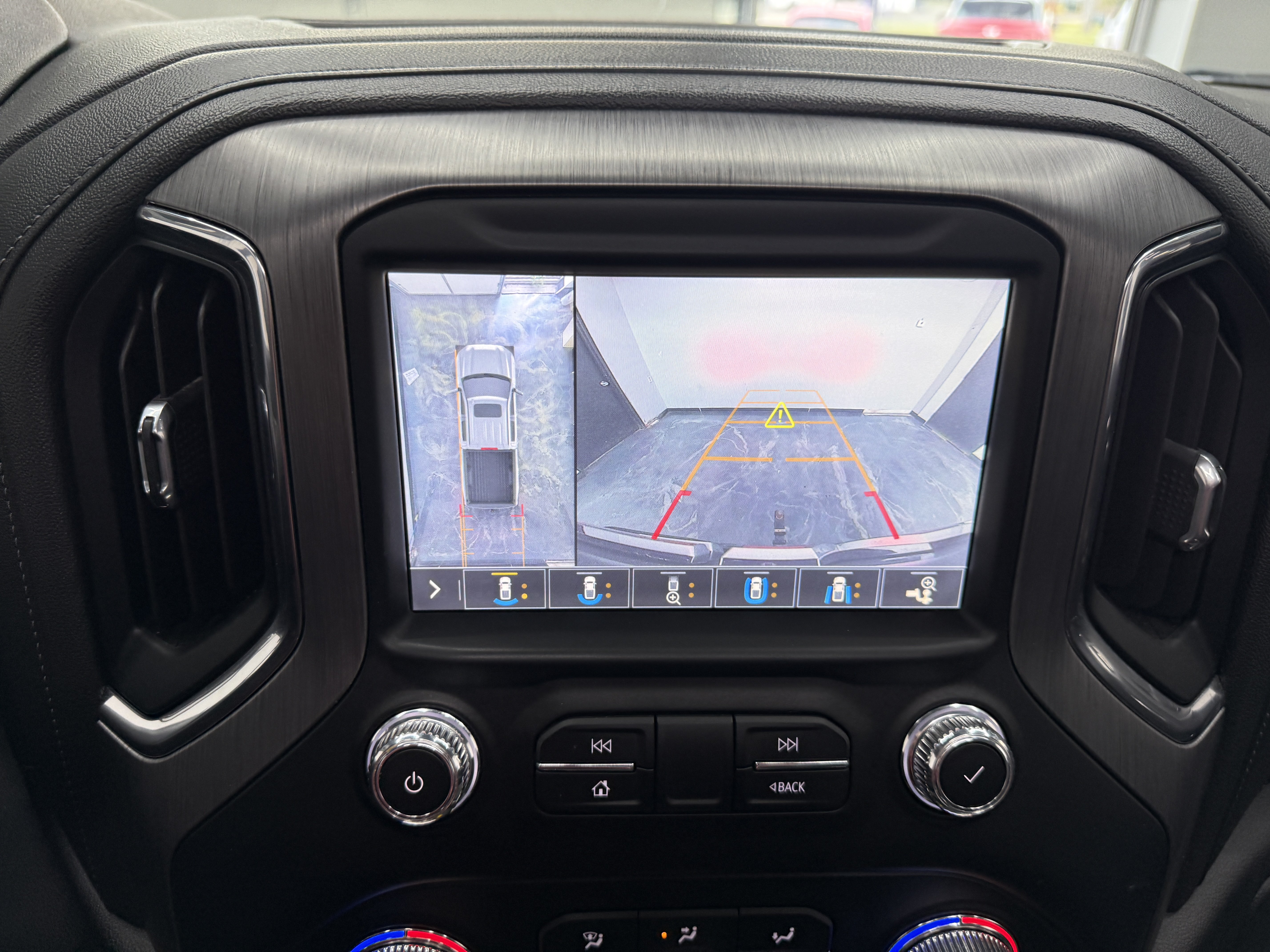 Used 2019 GMC Sierra 1500 Denali w/ Denali Ultimate Package AWD/4WD image 21