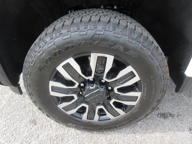 New 2026 GMC Sierra 2500 Denali Ultimate AWD/4WD image 12