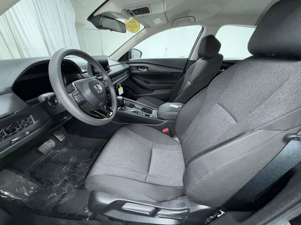 Used 2025 Honda Accord LX image 13