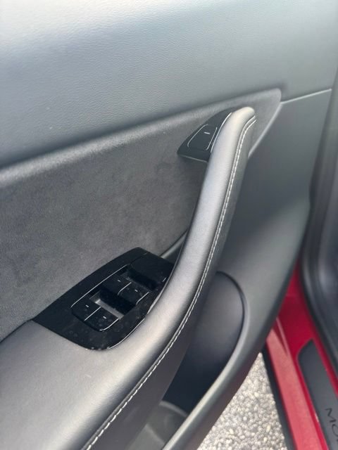 Used 2020 Tesla Model Y Long Range AWD/4WD image 13