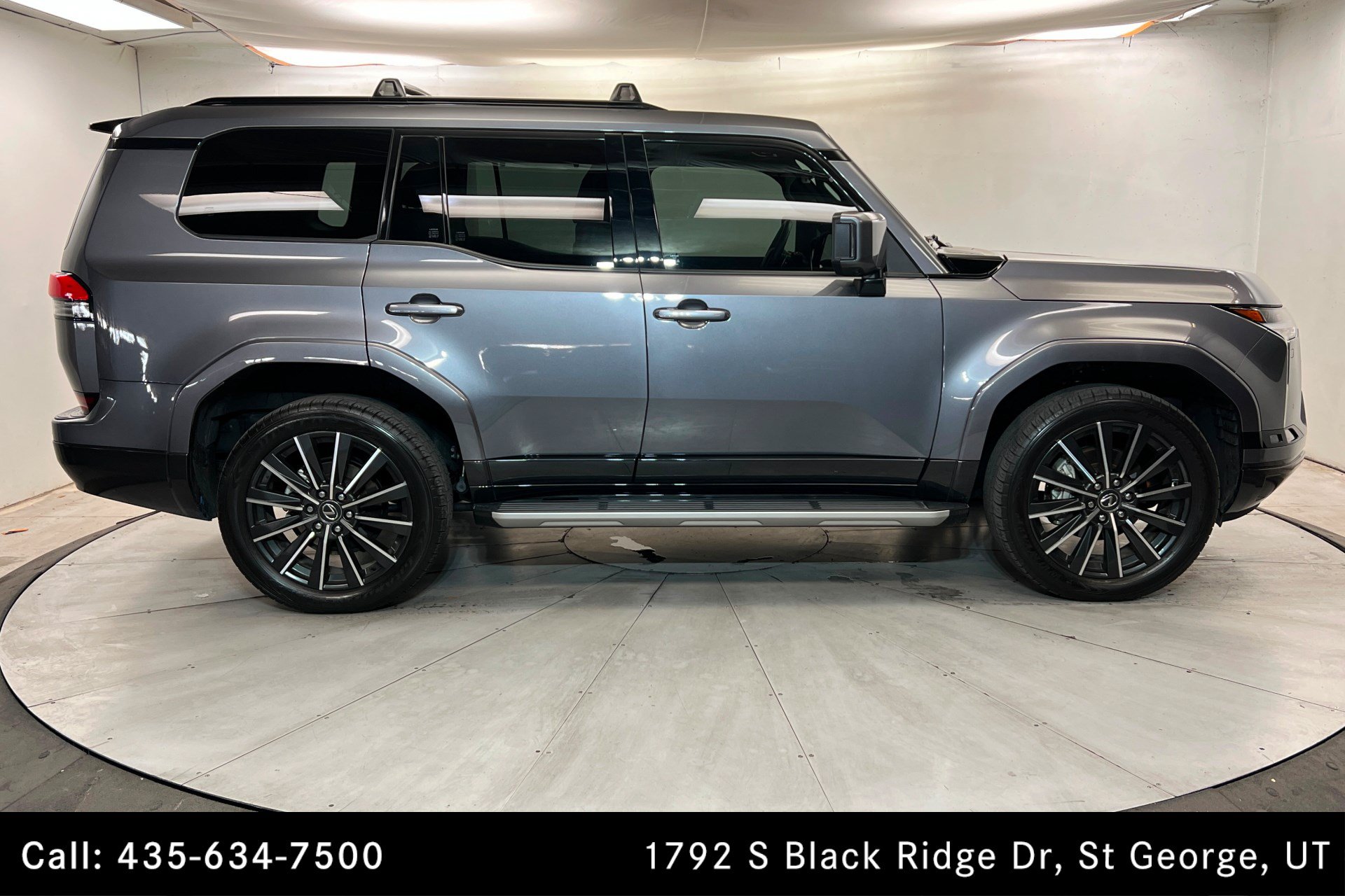 Used 2024 Lexus GX 550 w/ Accessory Package (Z1) AWD/4WD image 6