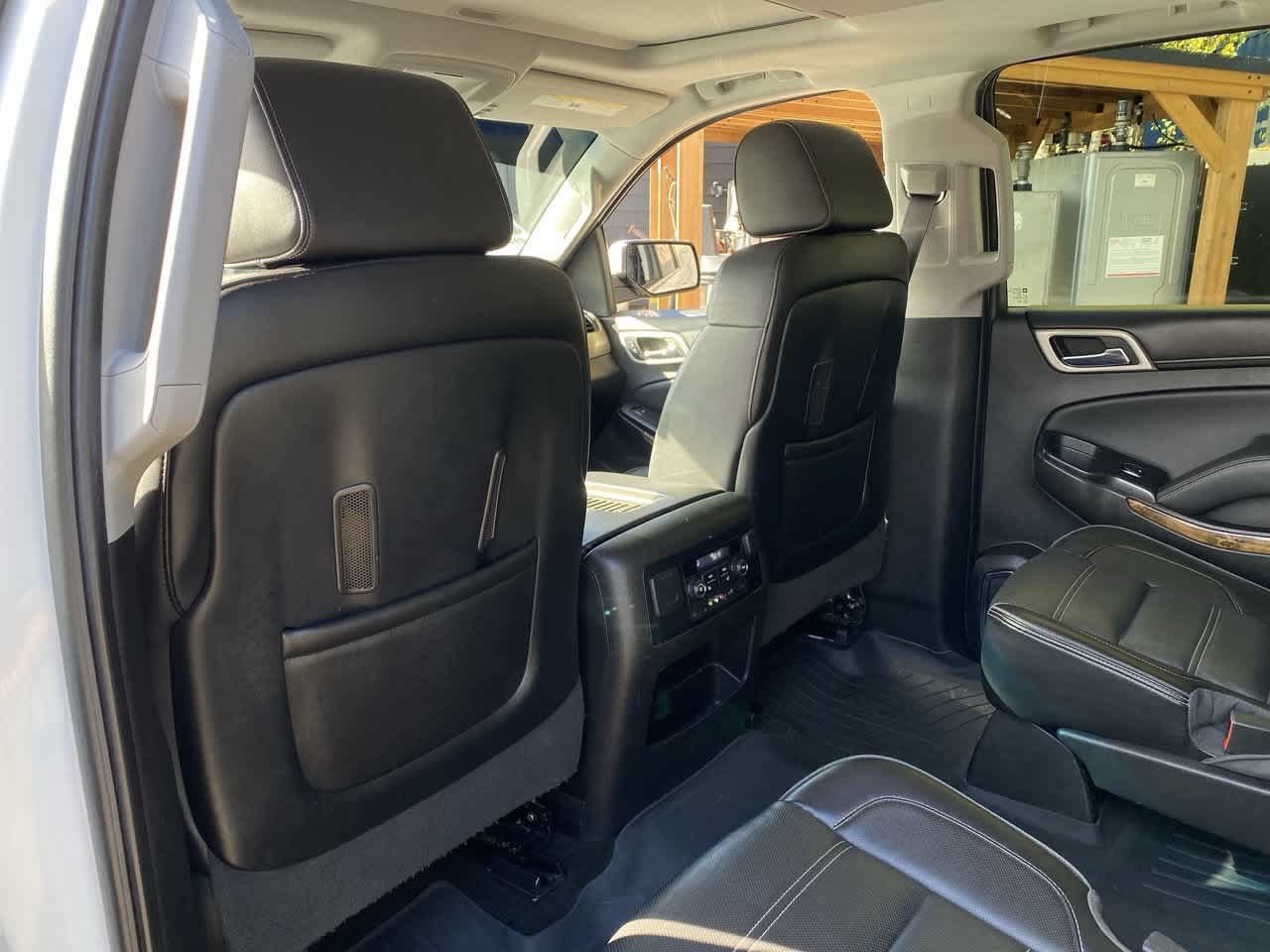 Used 2016 GMC Yukon XL Denali w/ Open Road Package AWD/4WD image 15