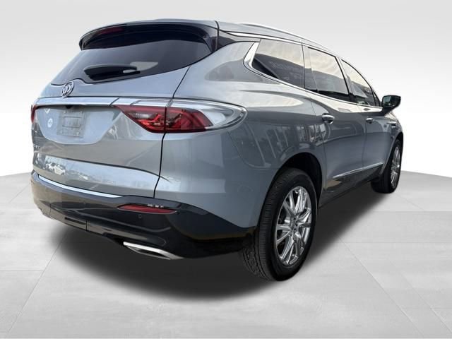 Used 2023 Buick Enclave Essence w/ Experience Buick Package image 7