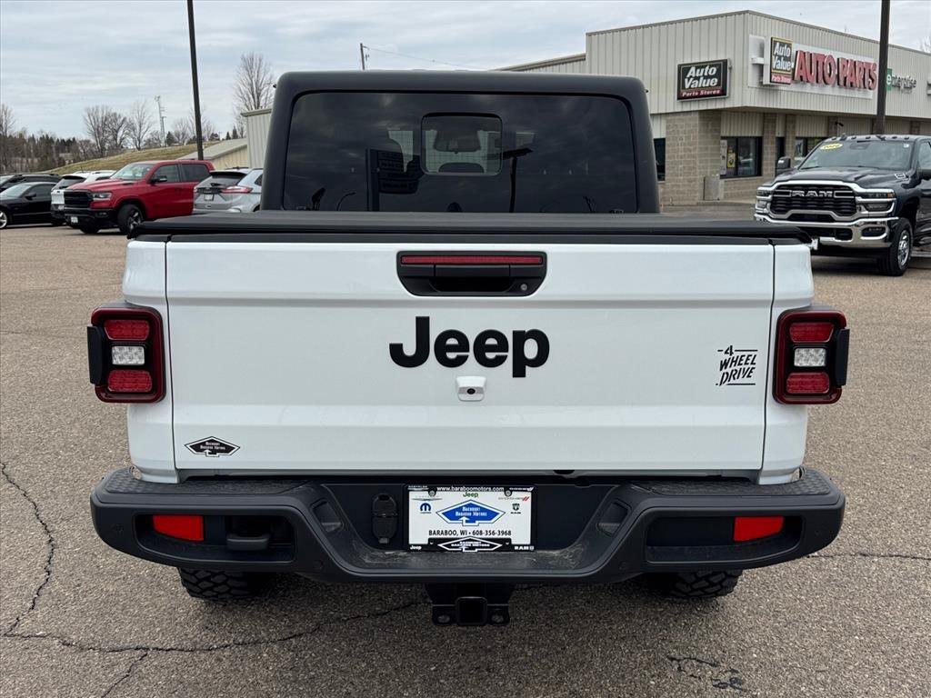 New 2026 Jeep Gladiator Sport AWD/4WD image 3