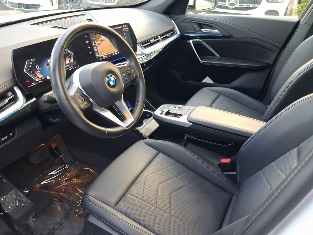 Used 2026 BMW X1 xDrive28i AWD/4WD image 16