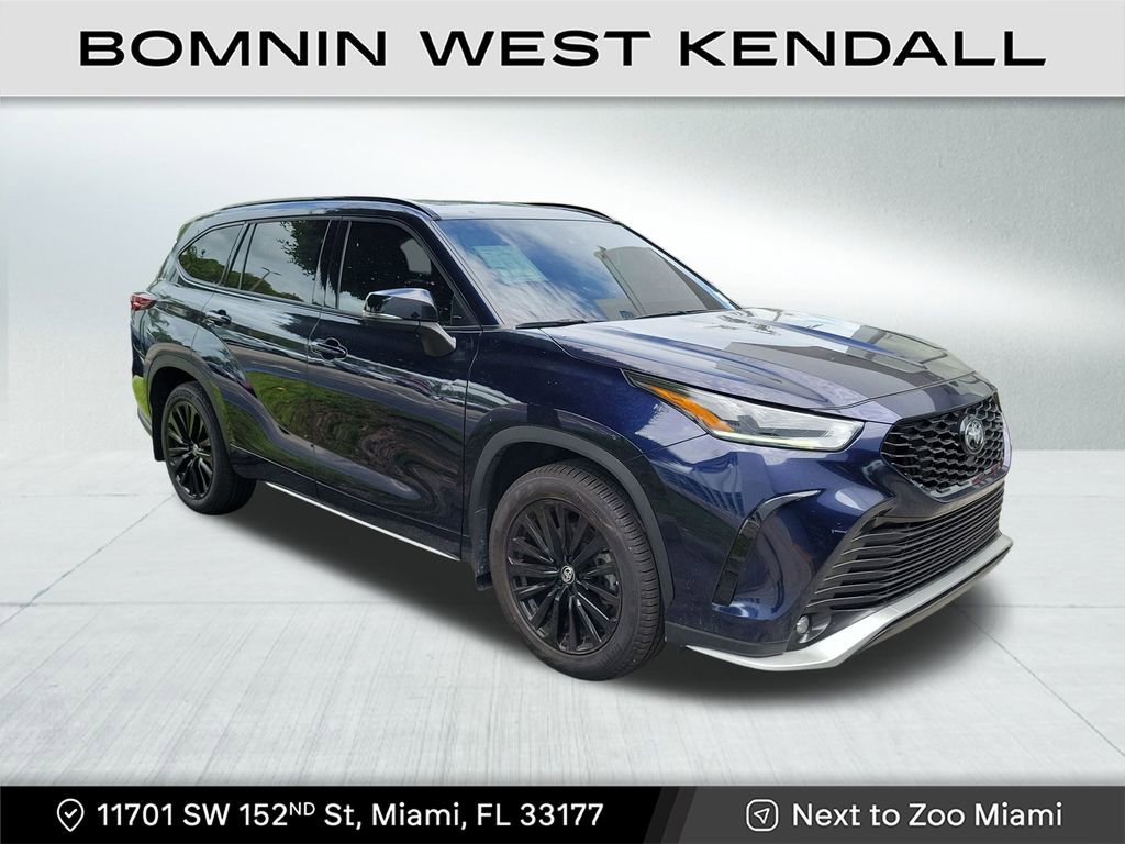 Used 2024 Toyota Highlander XSE