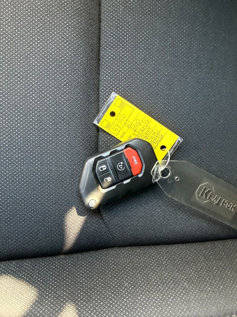 Used 2021 Jeep Wrangler Unlimited Sport image 30