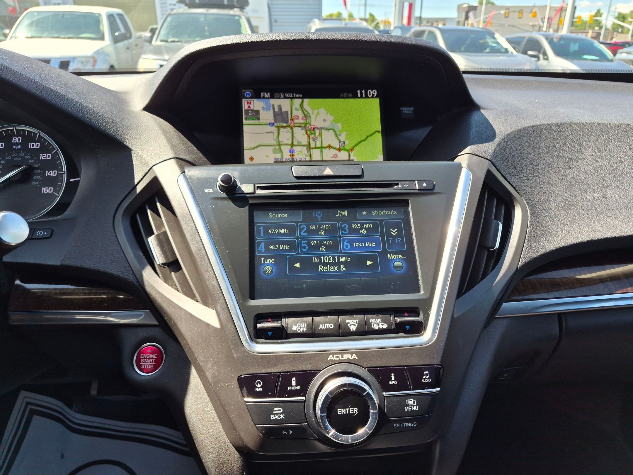 Used 2017 Acura MDX SH-AWD w/ Technology Package image 27
