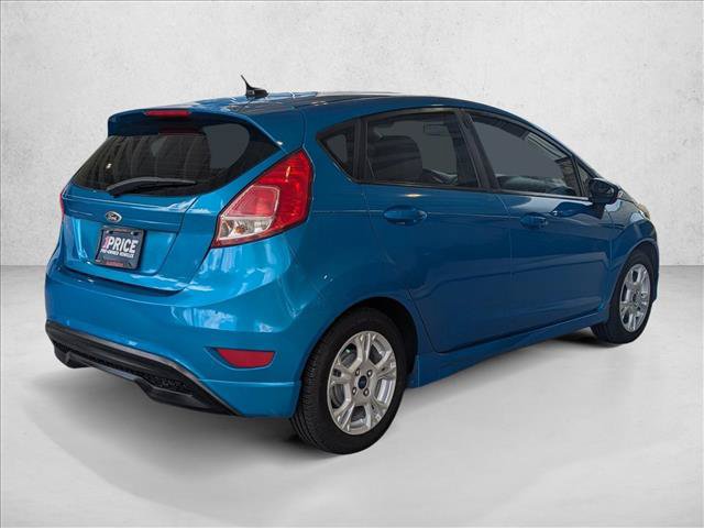 Used 2015 Ford Fiesta SE FWD image 2