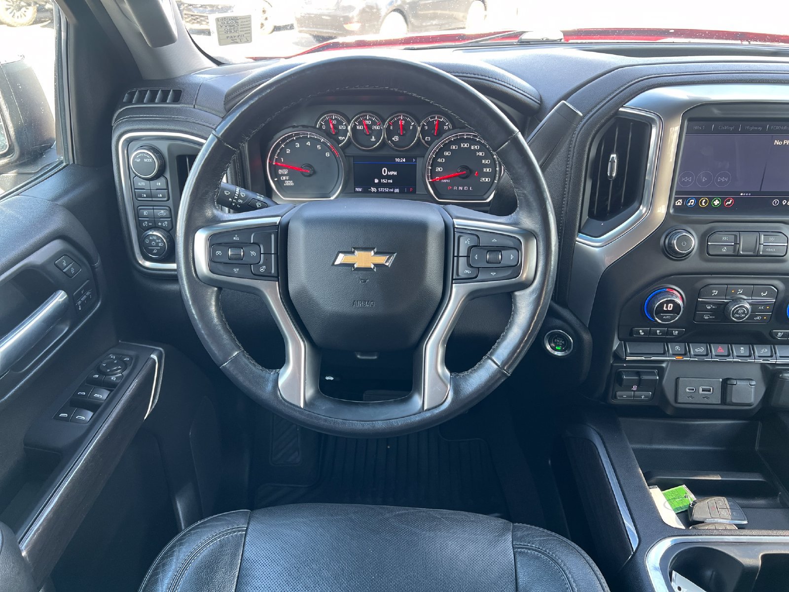 Used 2020 Chevrolet Silverado 1500 LTZ w/ LTZ Convenience Package AWD/4WD image 11