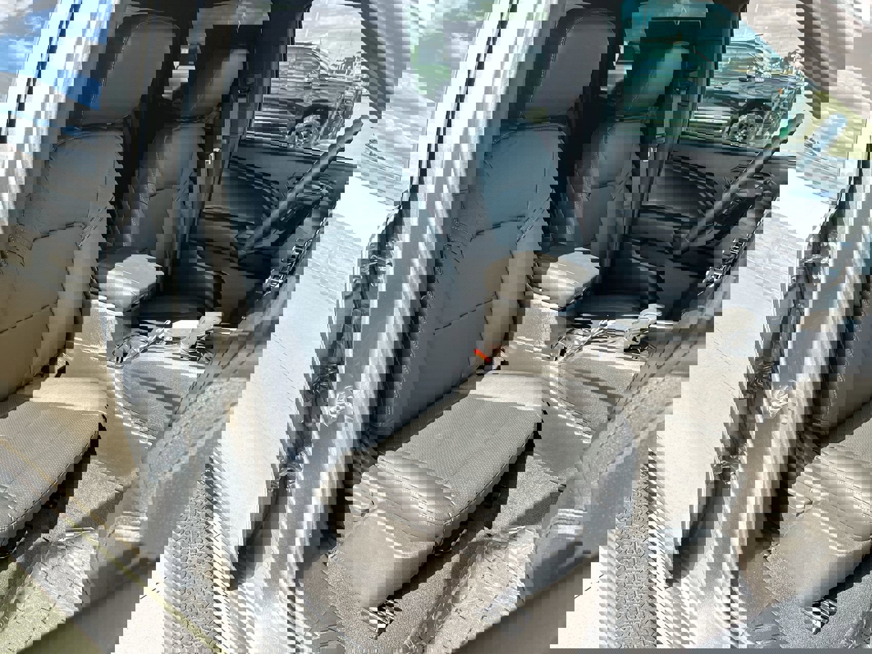 Certified 2024 Chevrolet Colorado Trail Boss w/ Technology Package image 26