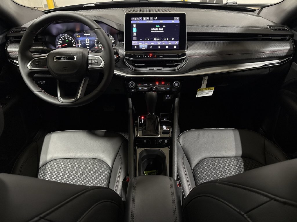 New 2026 Jeep Compass Trailhawk AWD/4WD image 10