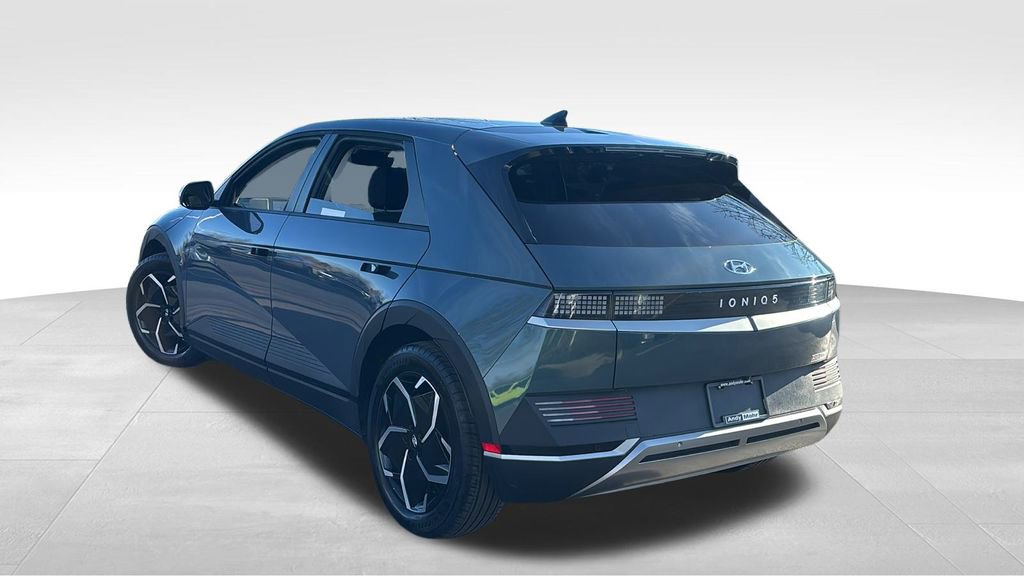 Used 2024 Hyundai Ioniq 5 SEL image 5