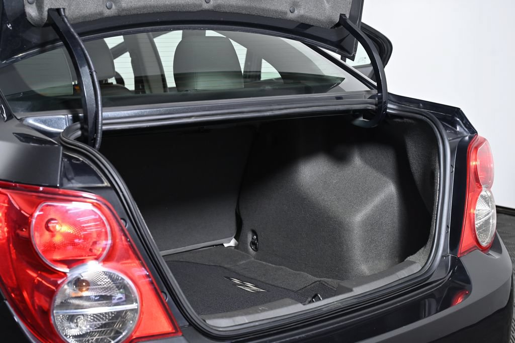 Used 2015 Chevrolet Sonic LTZ w/ Advanced Safety Package FWD image 32