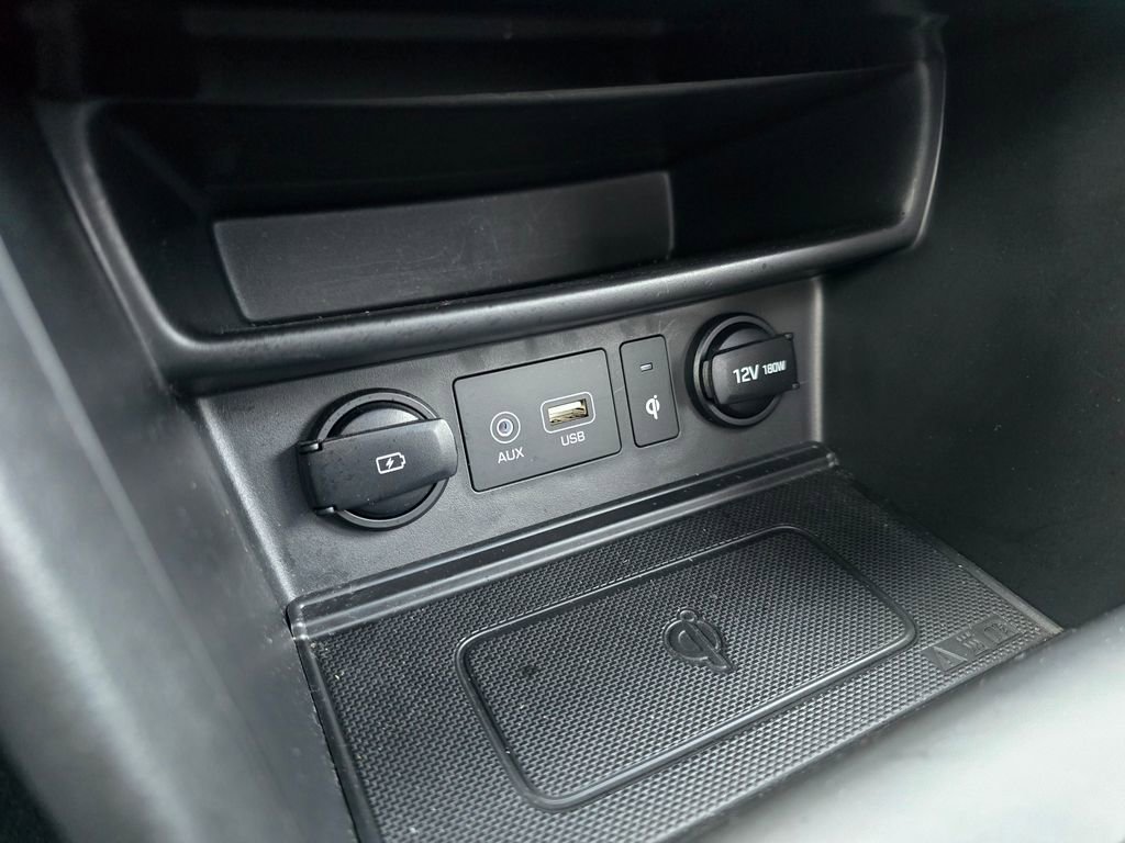 Used 2021 Hyundai Kona Limited w/ Cargo Package image 32