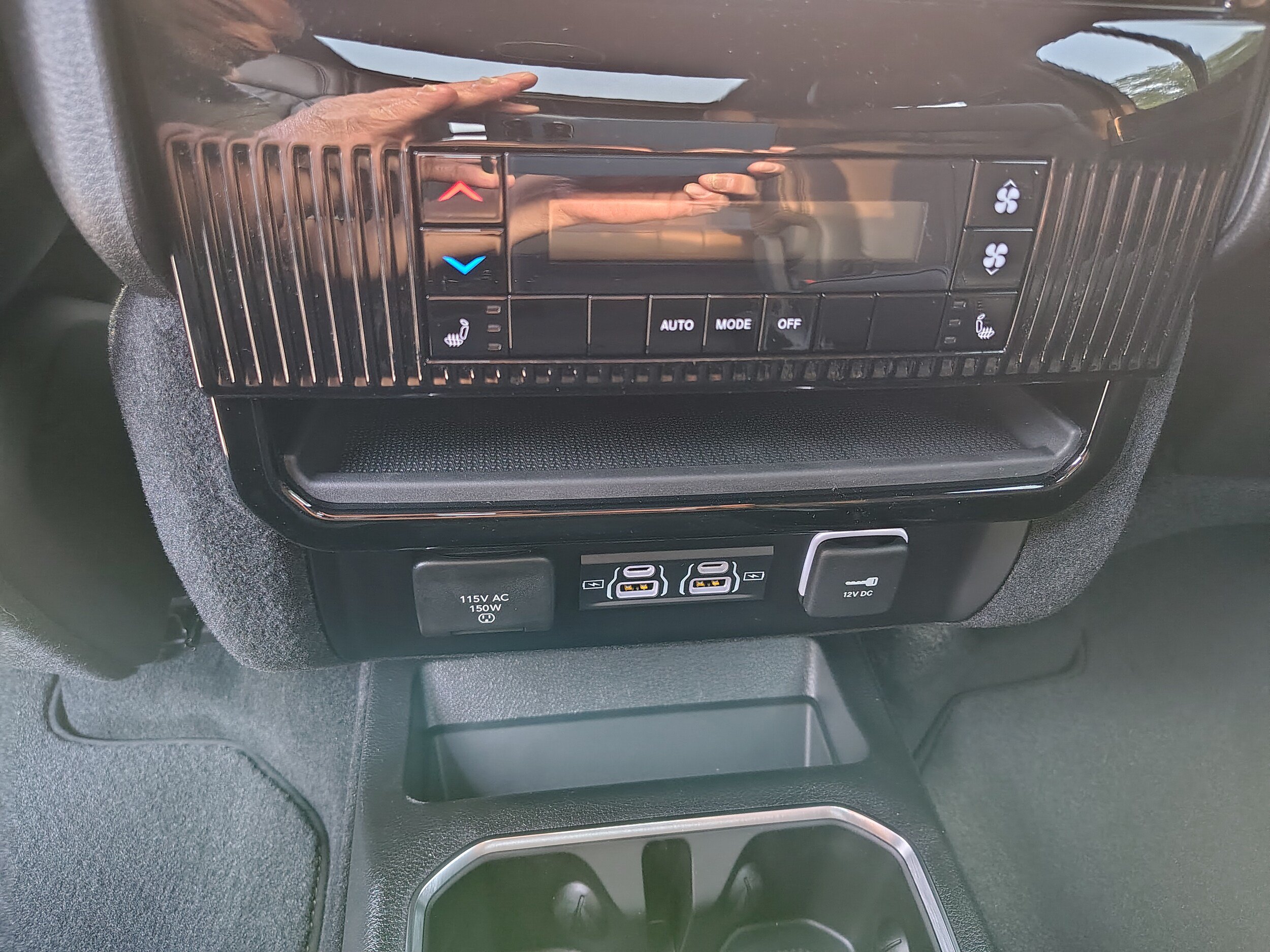 New 2026 Jeep Grand Wagoneer Limited AWD/4WD image 33