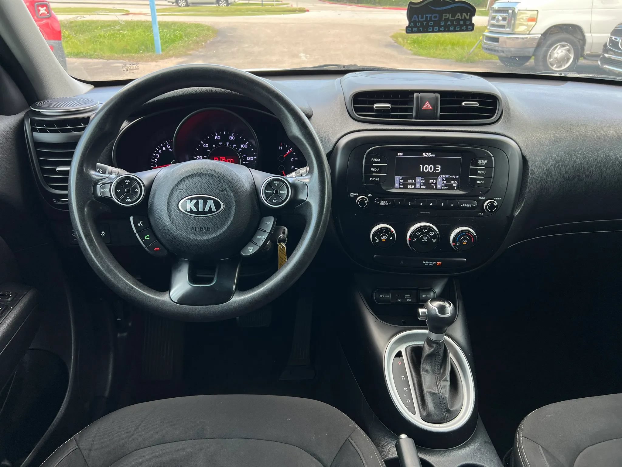 Used 2017 Kia Soul FWD image 17