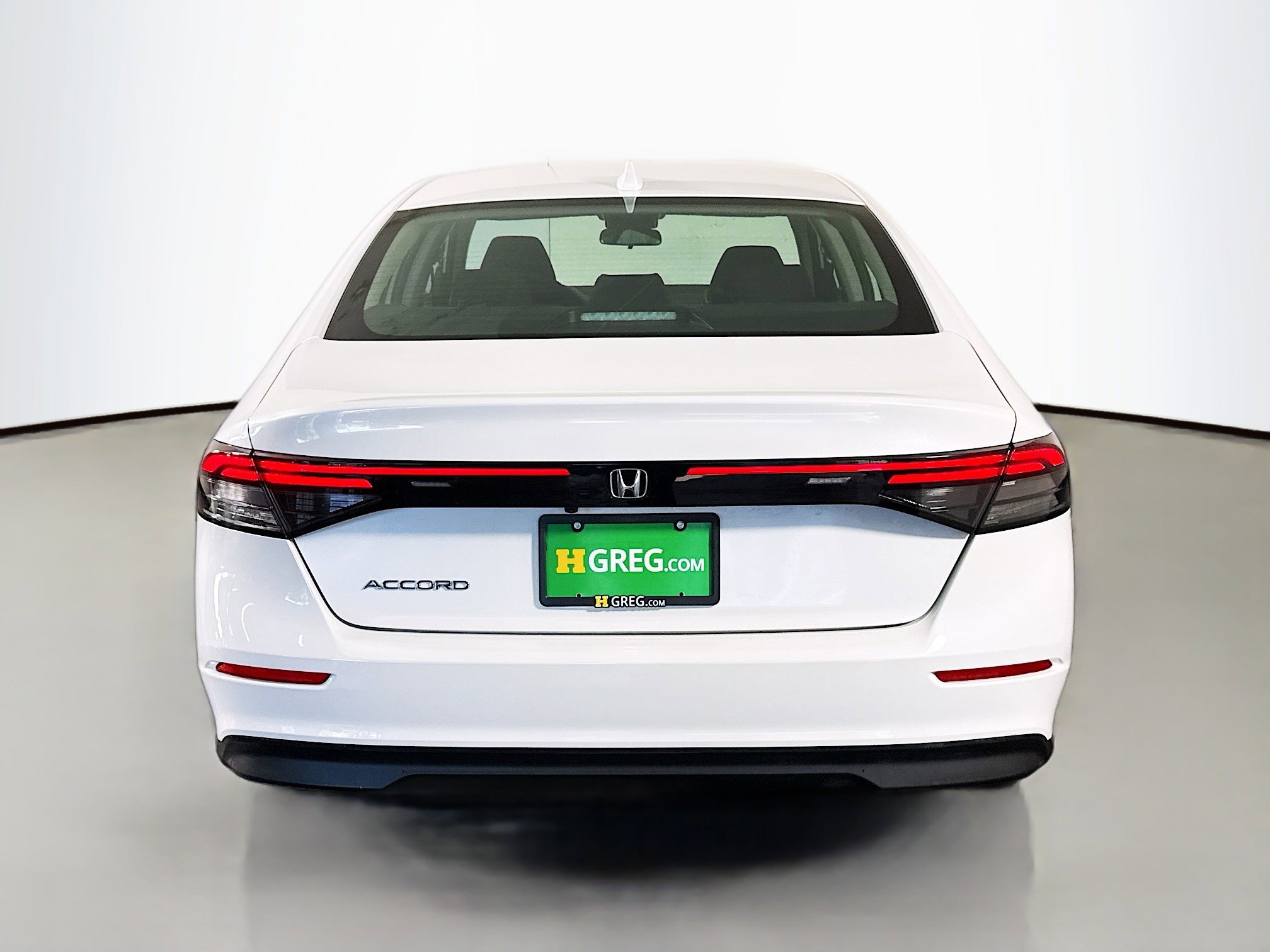 Used 2023 Honda Accord EX image 8