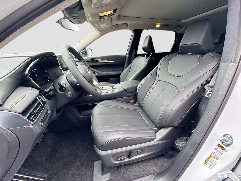Used 2026 INFINITI QX60 Luxe w/ Cargo Package image 23