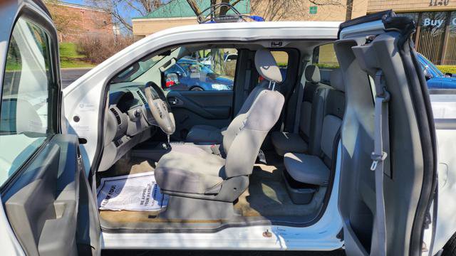 Used 2014 Nissan Frontier S RWD image 16