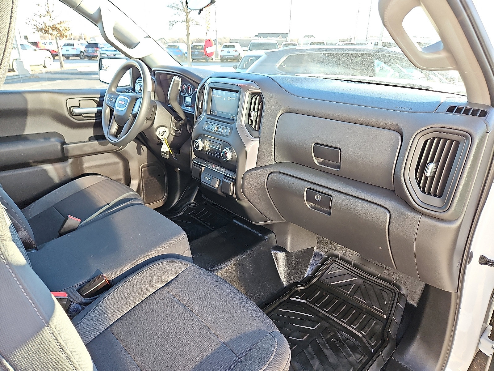 Used 2022 GMC Sierra 1500 Pro w/ Sierra Value Package image 11