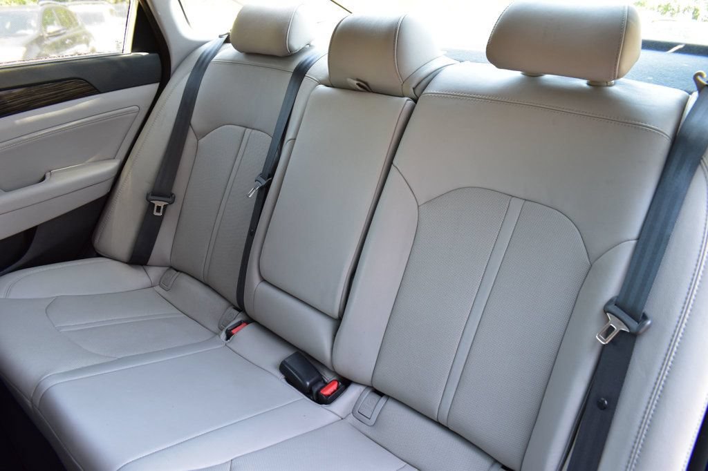 Used 2015 Hyundai Sonata Limited FWD image 24