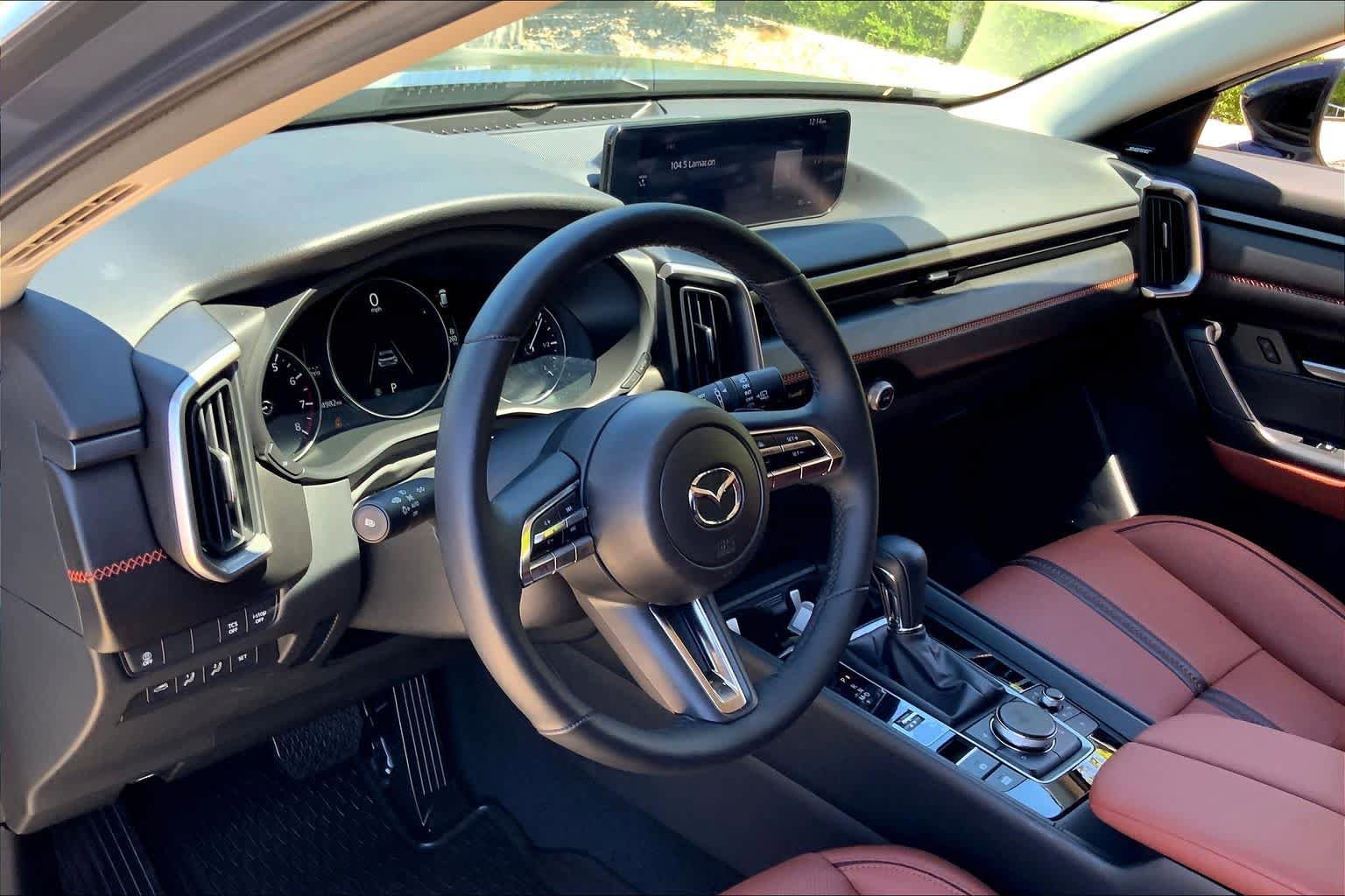 Certified 2025 MAZDA CX-50 Meridian Edition w/ Weather Package AWD/4WD image 17